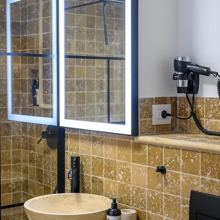 Apartment Five Stars